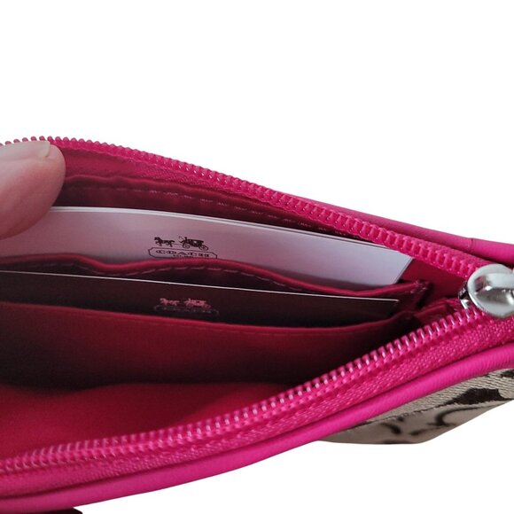 Coach Signature Khaki/Fuchsia Small Wristlet With Box & Tags - Picture 5 of 12